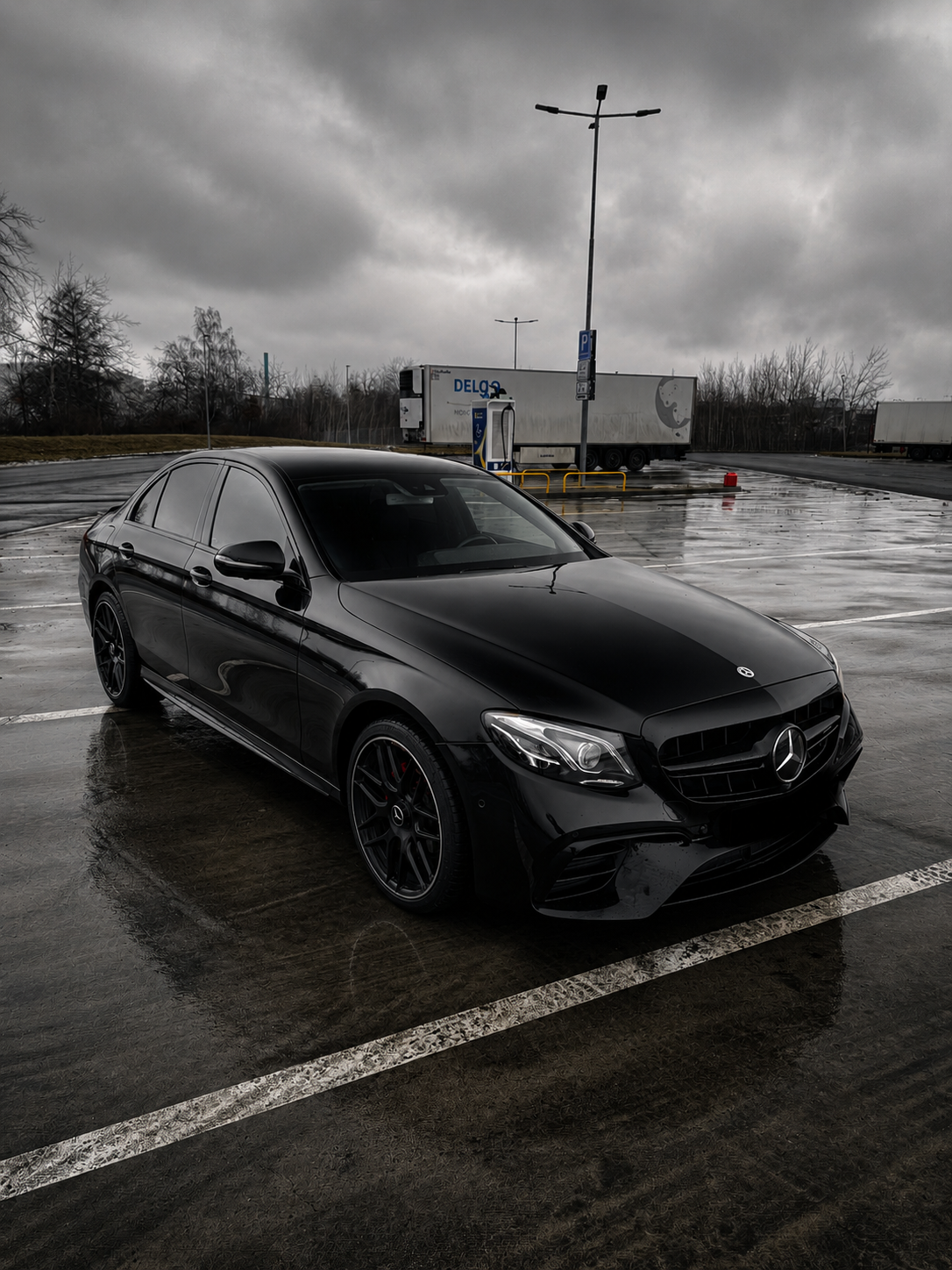 Mercedes-Benz E220d E63 AMG Packet